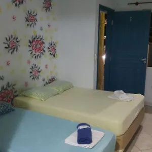 Malibu Tropical Estalagem